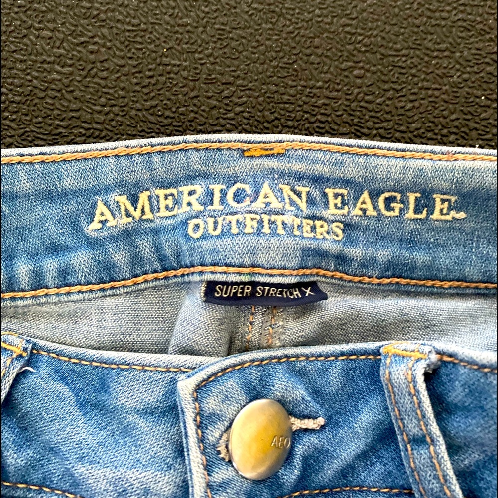 American eagle super stretch jeans!